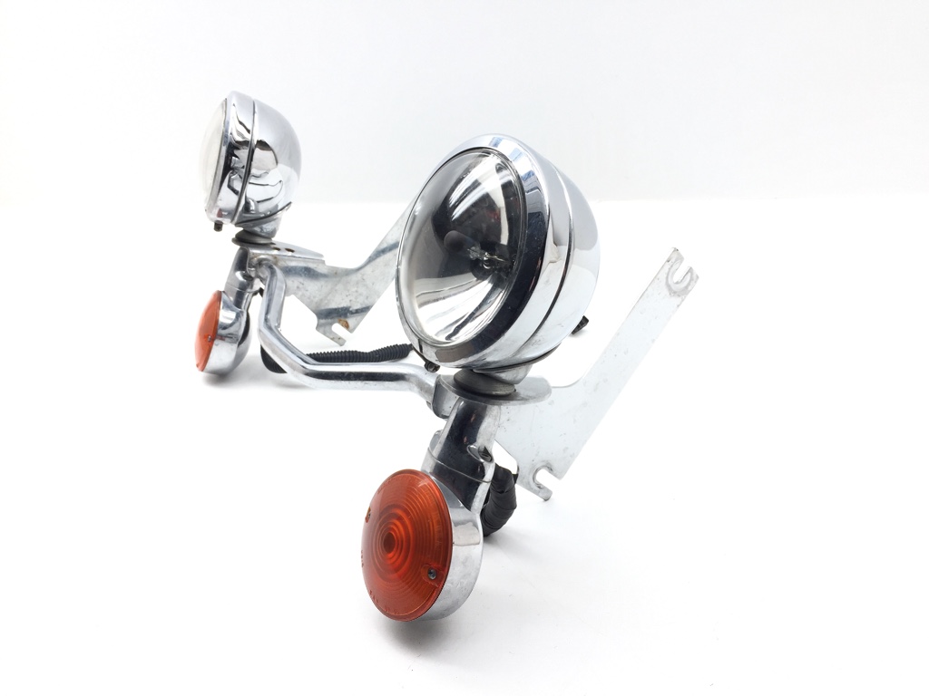 Front Spot Light Turn Signal Bar 2004 Harley Road King Custom FLHRS 3220 x