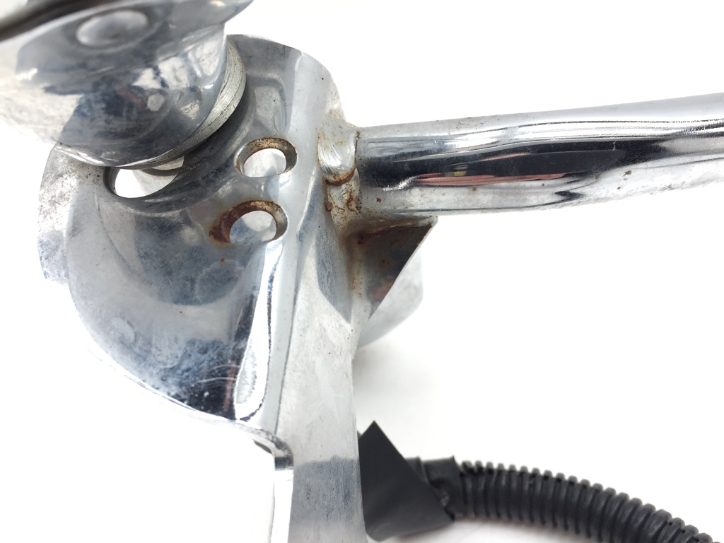 Front Spot Light Turn Signal Bar 2004 Harley Road King Custom FLHRS 3220 x