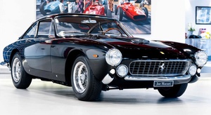 A rare Ferrari racer: One of only 27 F40s converted for race use