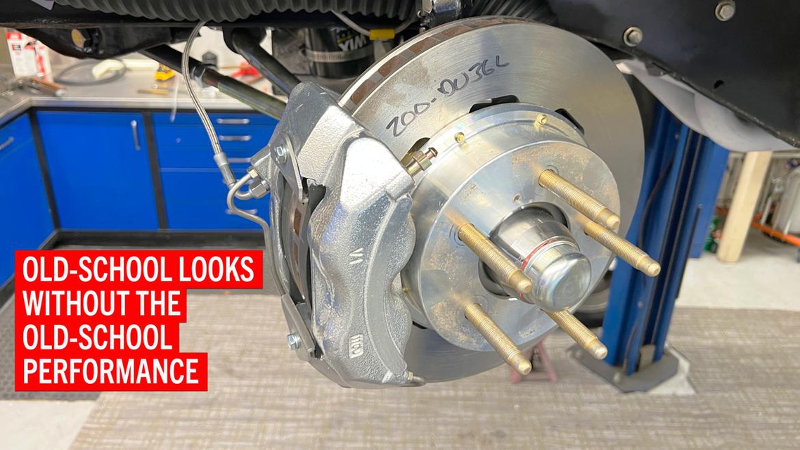 How to add periodcorrect big brakes to an early Mustang Grassroots