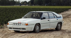 クロスタ　SR4コン Three-time Paris-Dakar competitor: Citroën ZX Rallye Raid