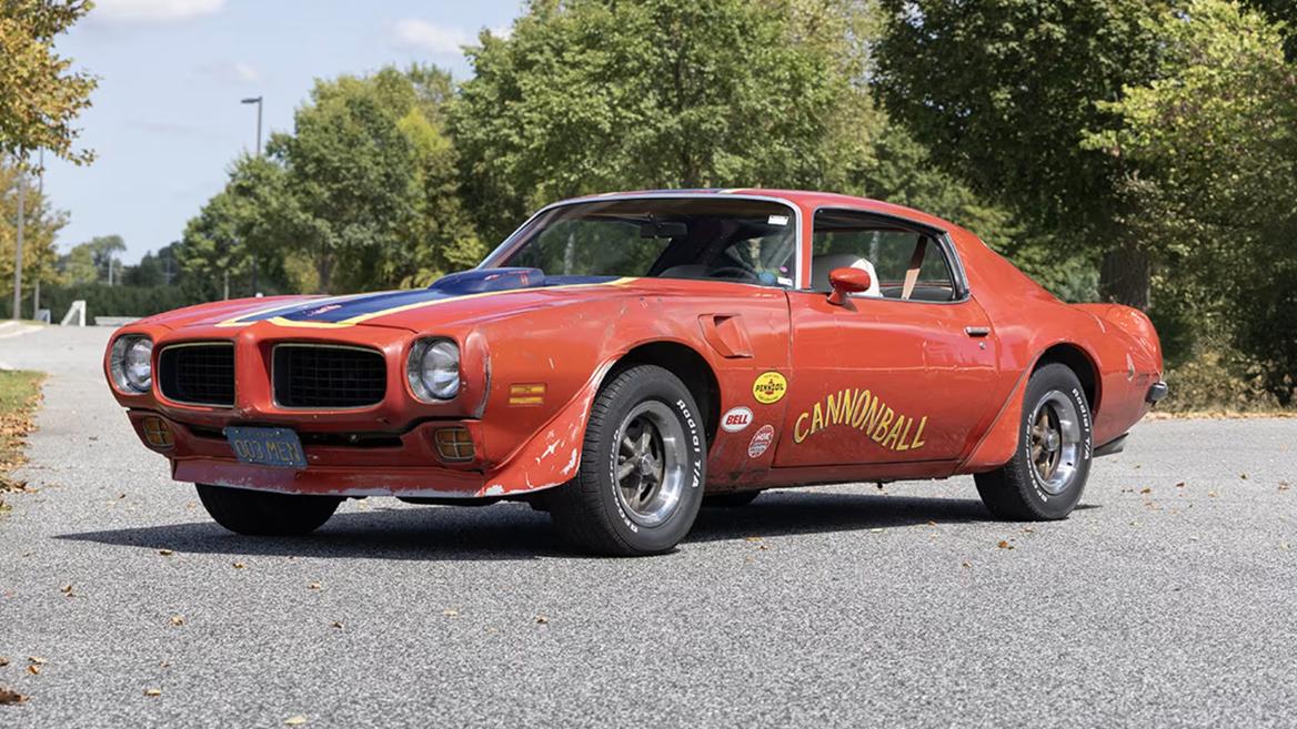 This is the Pontiac Trans Am from “Cannonball” | Pontiac Trans Am