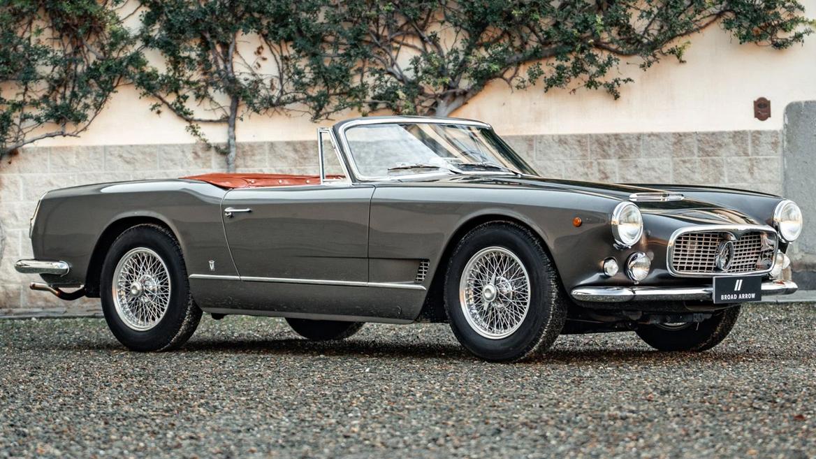 They built this Maserati 3500 GT Spyder before production started