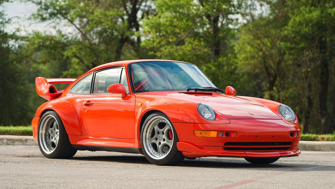 The only Porsche 993 GT2 Clubsport in Blood Orange | Porsche 993
