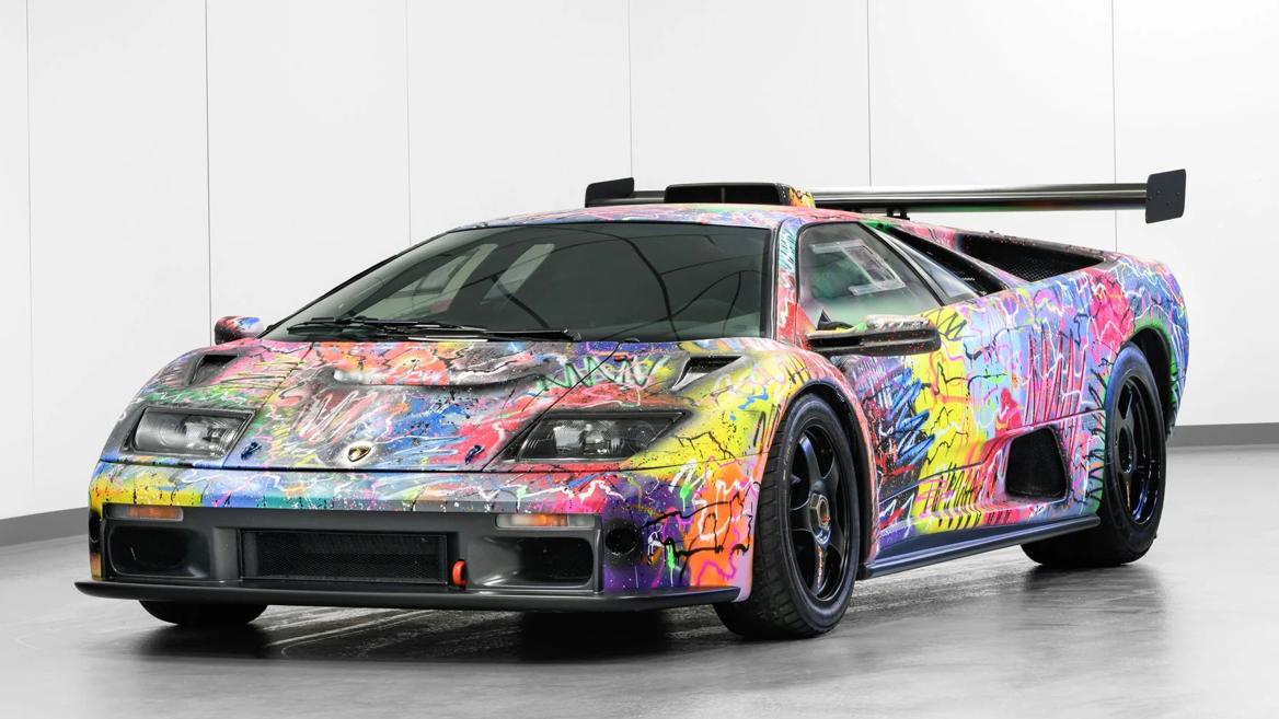 This Diablo GTR is the 2001 Lamborghini Super Trofeo Champion