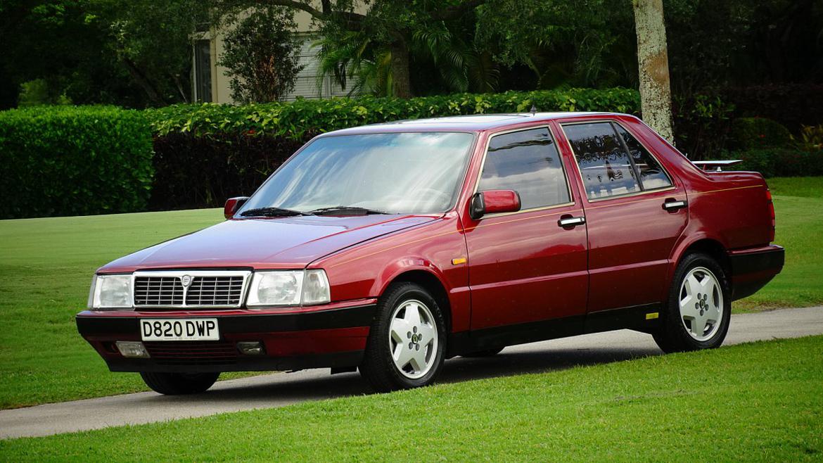 Une rare Lancia Thema 8.32 est à vendre