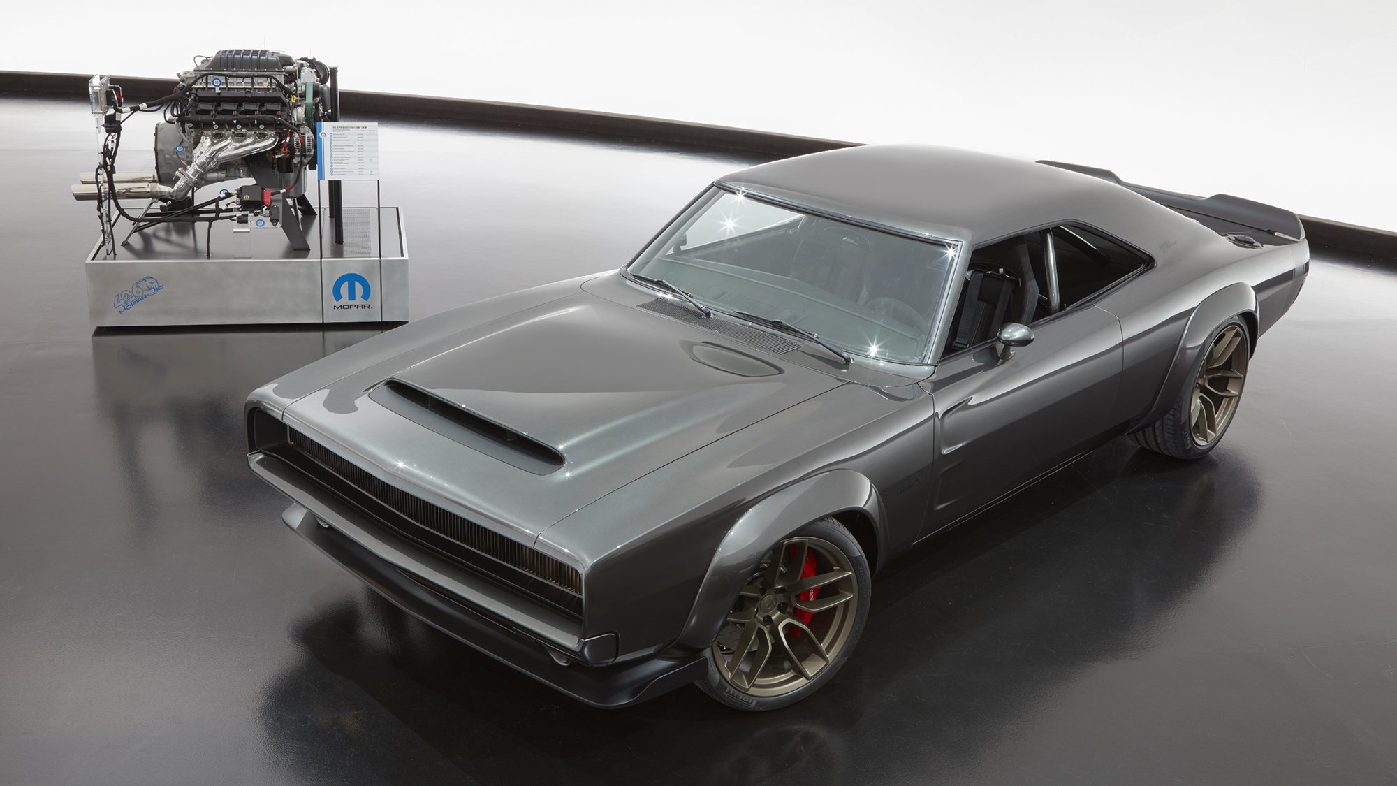 Mopar "Hellephant" 426 HEMI Crate Engine Boasts 1000 Horsepower News
