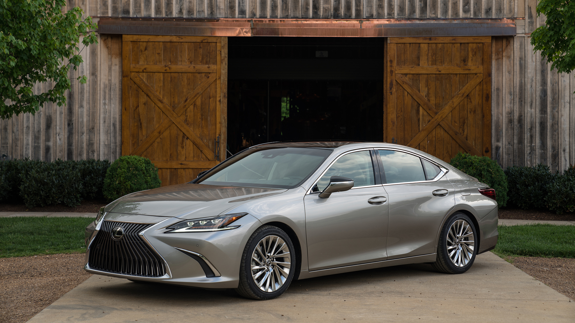 2019 Lexus Es 300h Luxury New Car Reviews Classic Motorsports