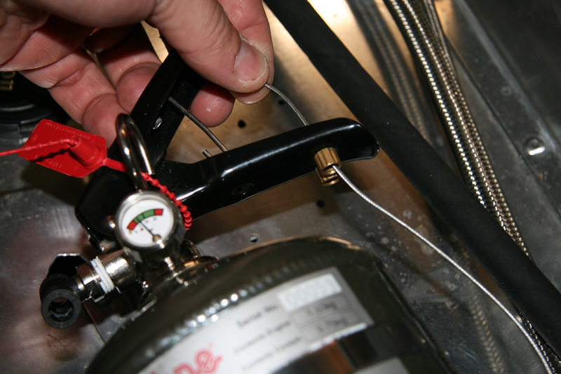 Lifeline Fire System Installation LeGrand Mk 18 Project Car Updates