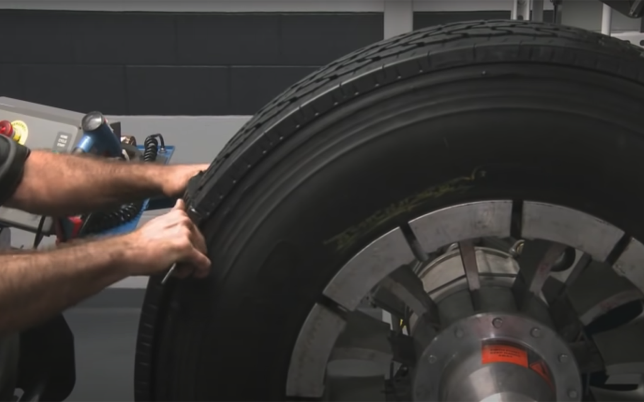 Video Ever Wonder How Those Big Truck Tires Are Retreaded? Videos