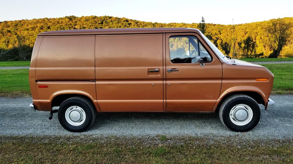 1982 store econoline van