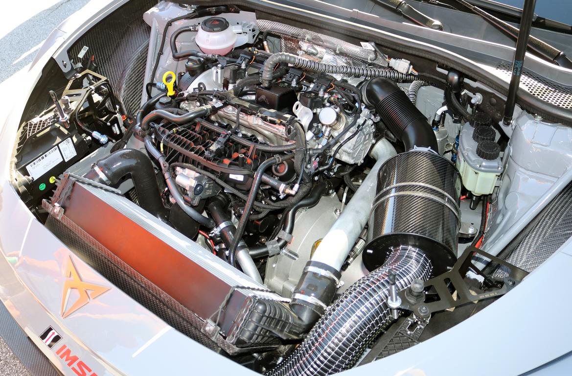 What's this hot hatch? The Cupra Leon VZ TCR | News | Grassroots