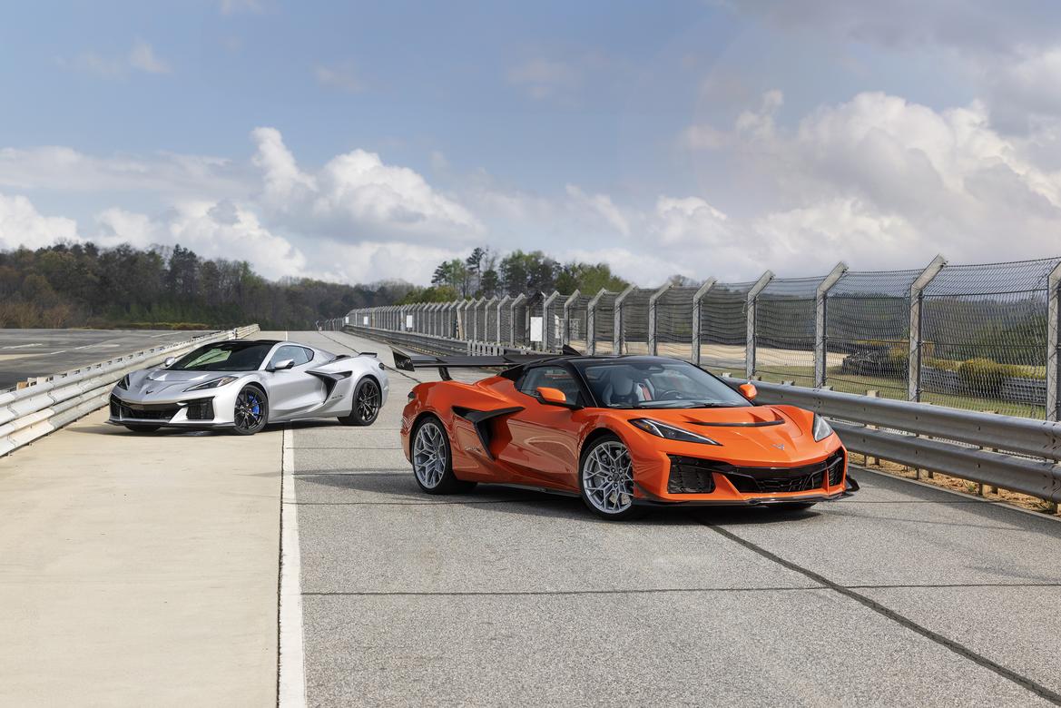 New Corvette ZR1X: All-wheel drive. Hybrid. 1250 horsepower