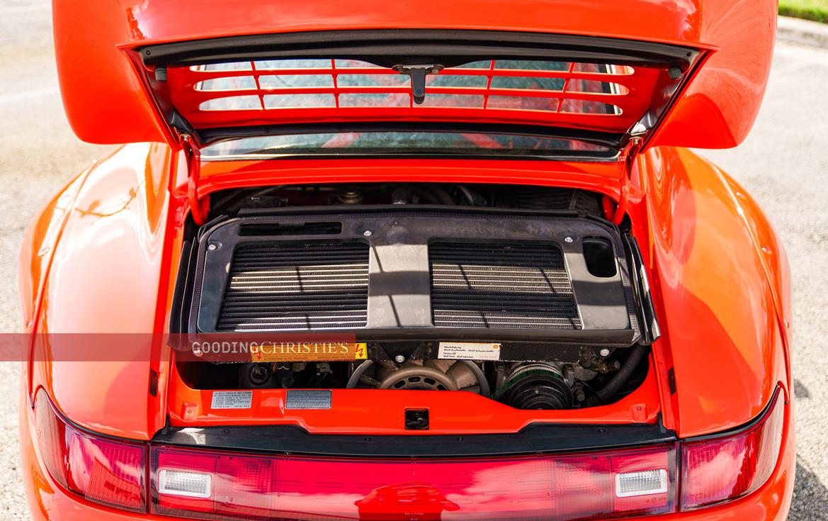 The only Porsche 993 GT2 Clubsport in Blood Orange | Porsche 993