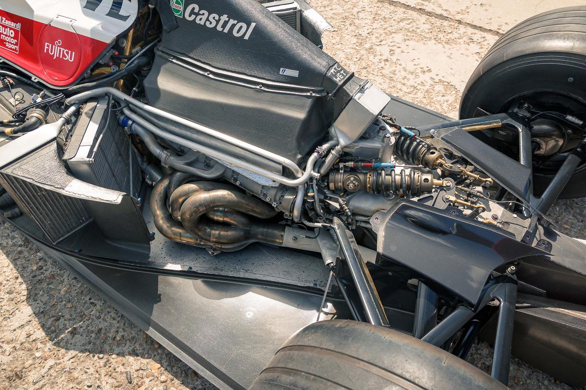 Alex Zanardi raced this Williams FW21 in Formula 1 | Renault FW21