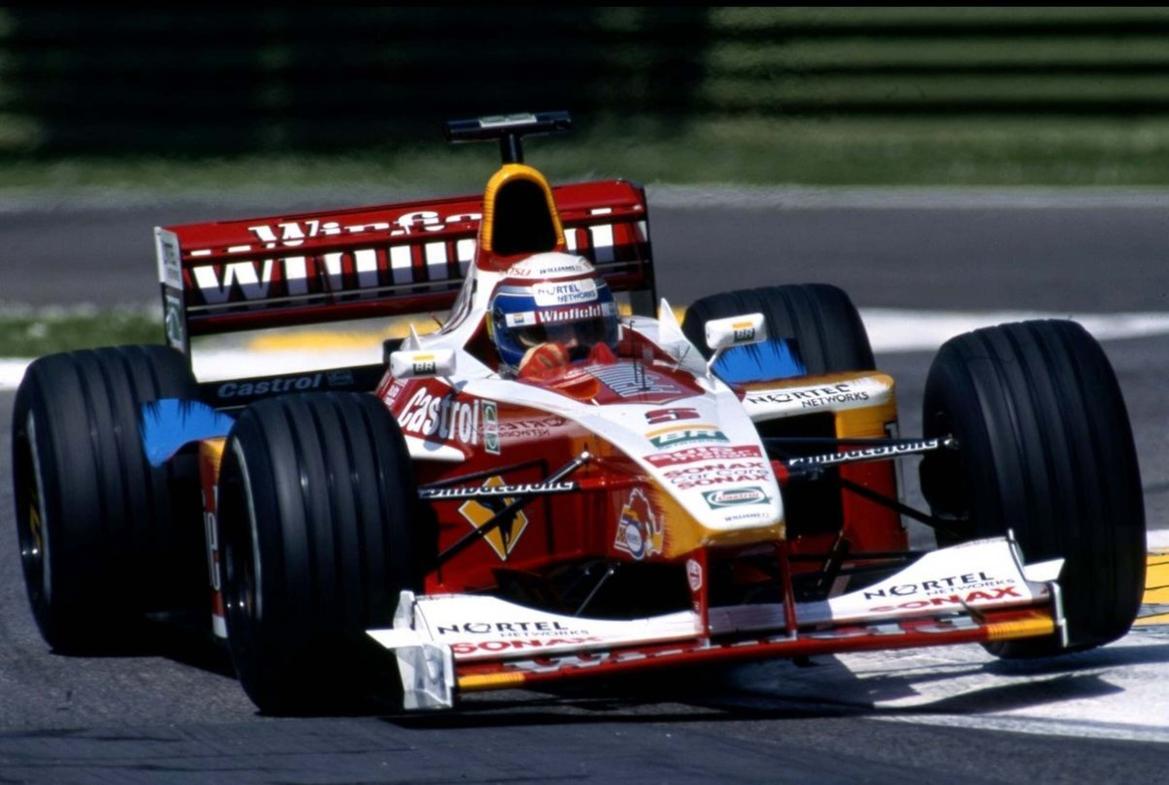 Alex Zanardi raced this Williams FW21 in Formula 1 | Renault FW21