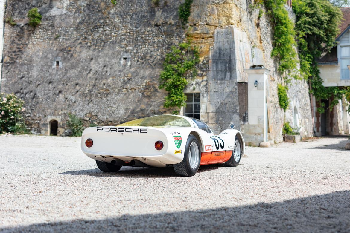 How much did a racer love this Porsche? He owned it for 40 years