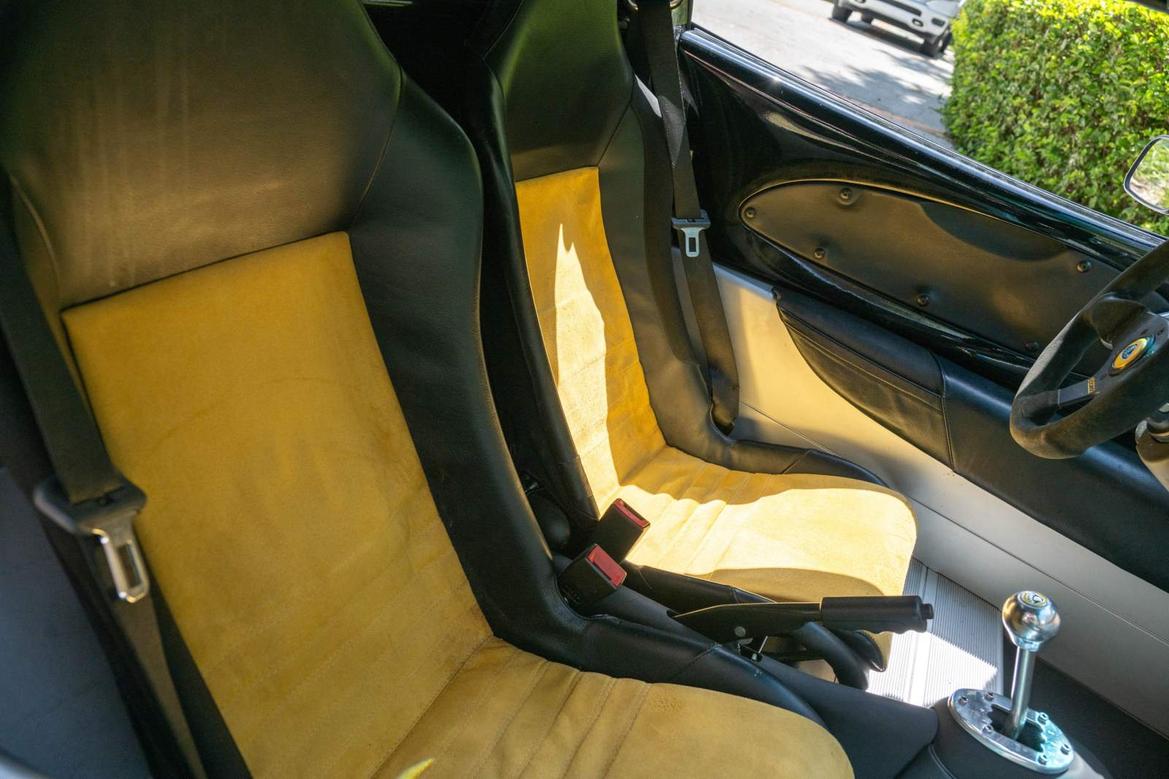 Celebrate the iconic Lotus 79 with this limited-edition Elise 111S