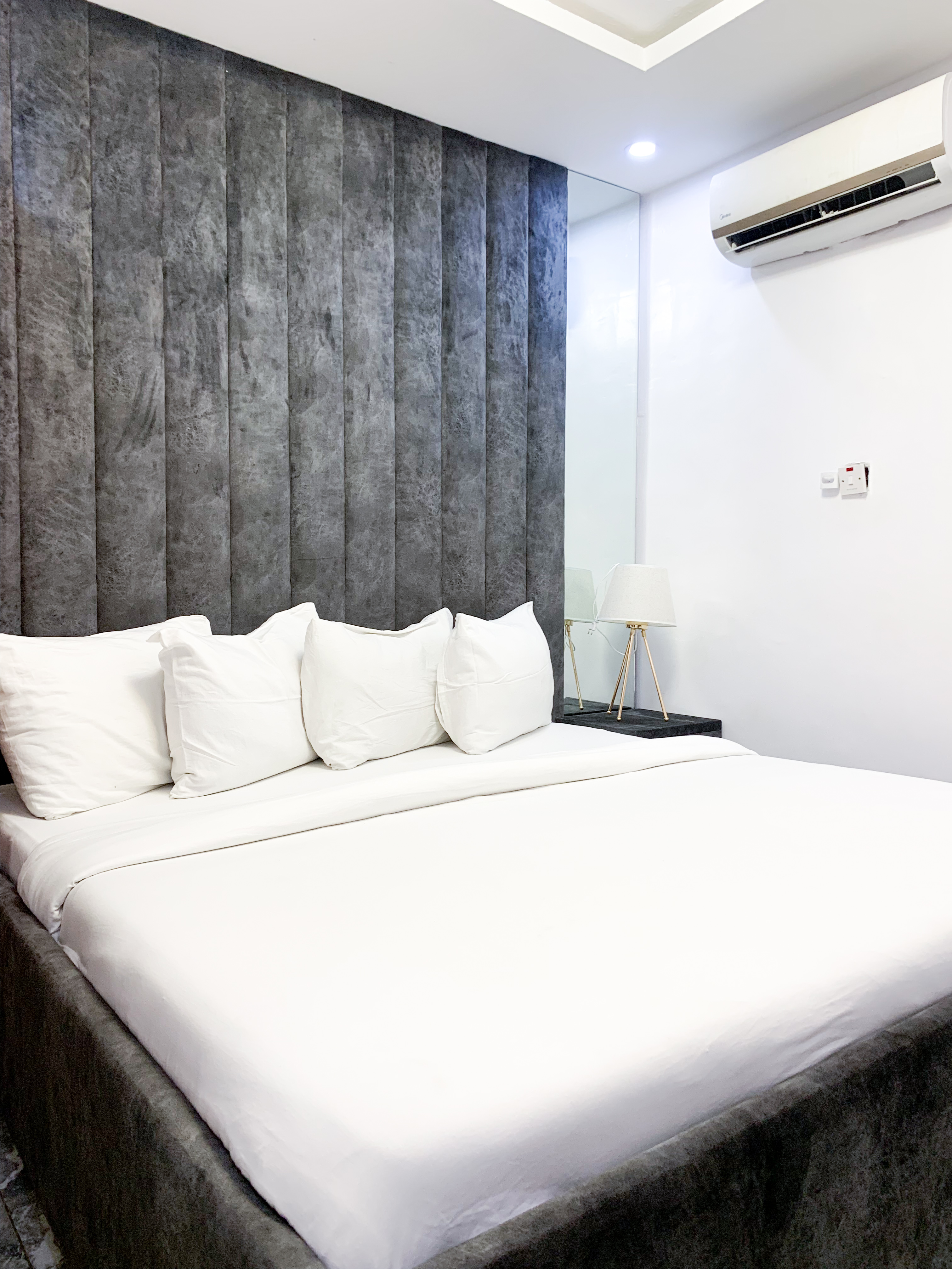 1 Bedroom Flat 2