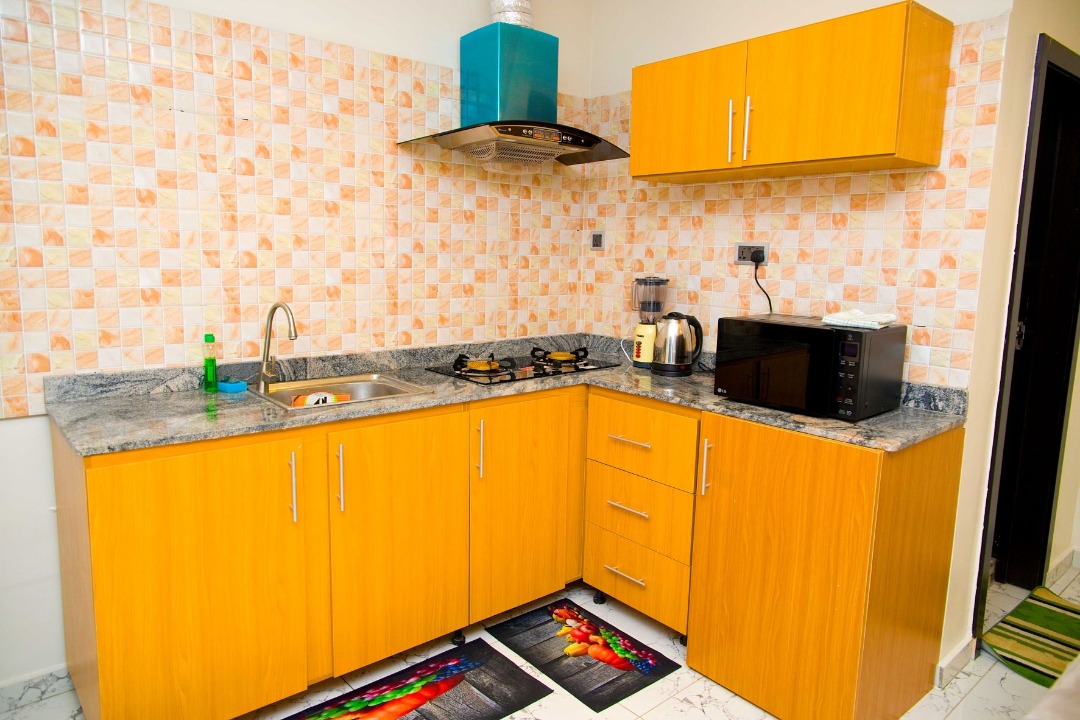 1 Bedroom Flat 5