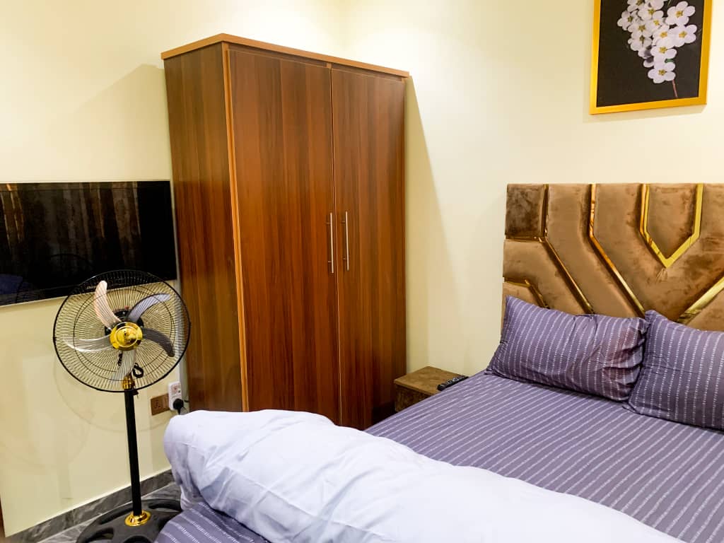 2 Bedroom Flat 5