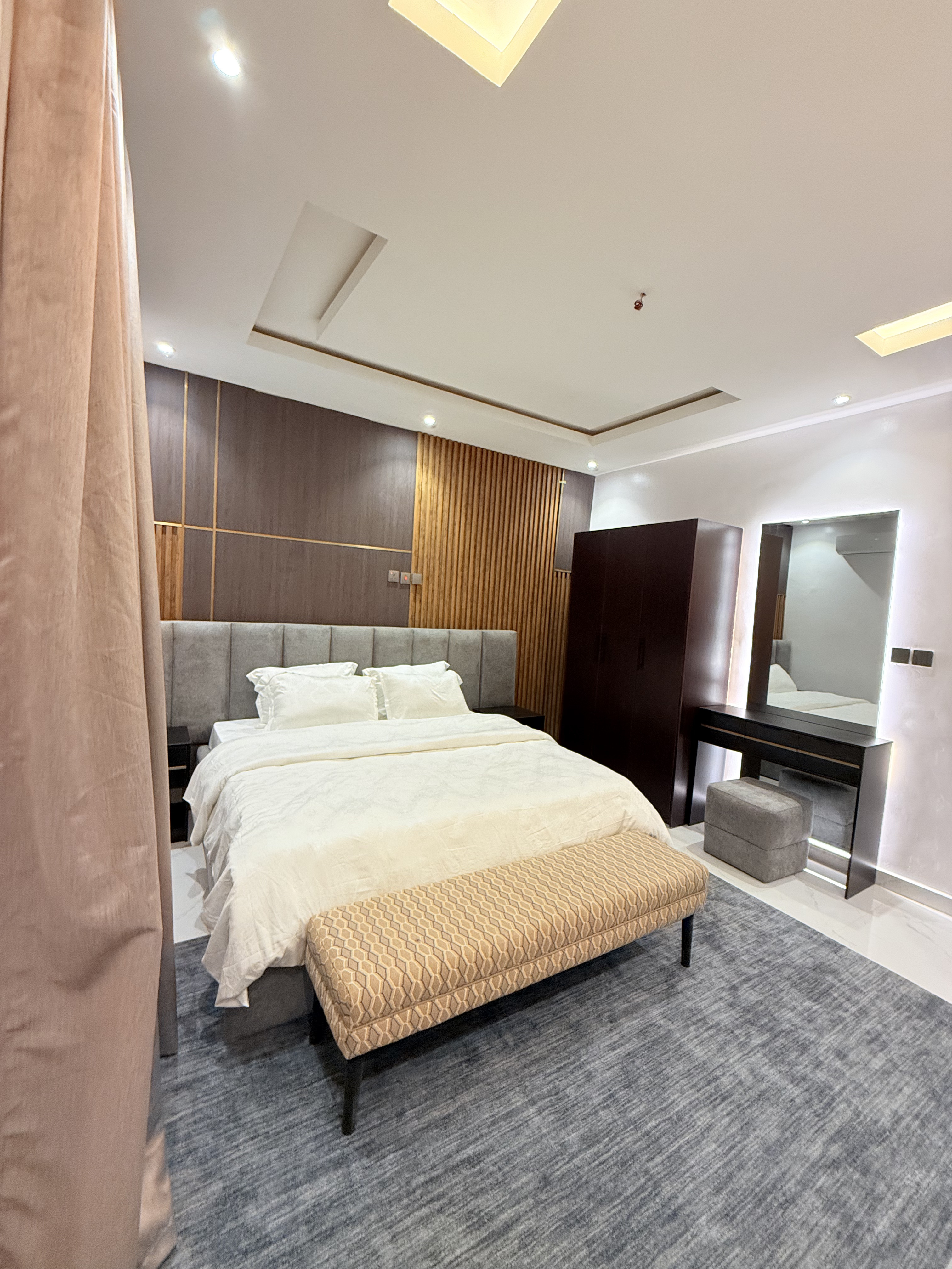 1 Bedroom Flat 5