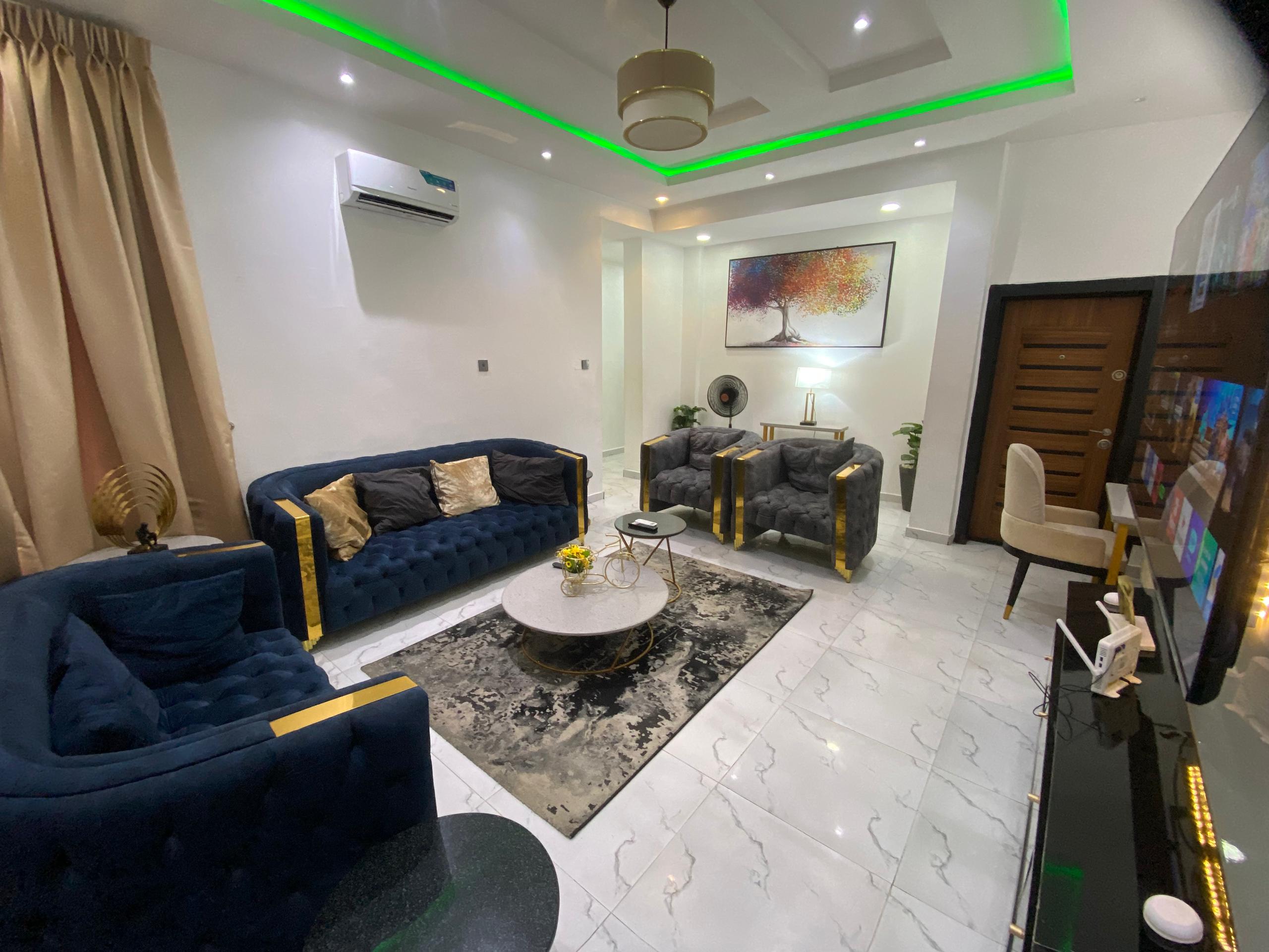 TENKINGS ROYAL COURT 3 BEDROOM APARTMENT IN IKEJA 2