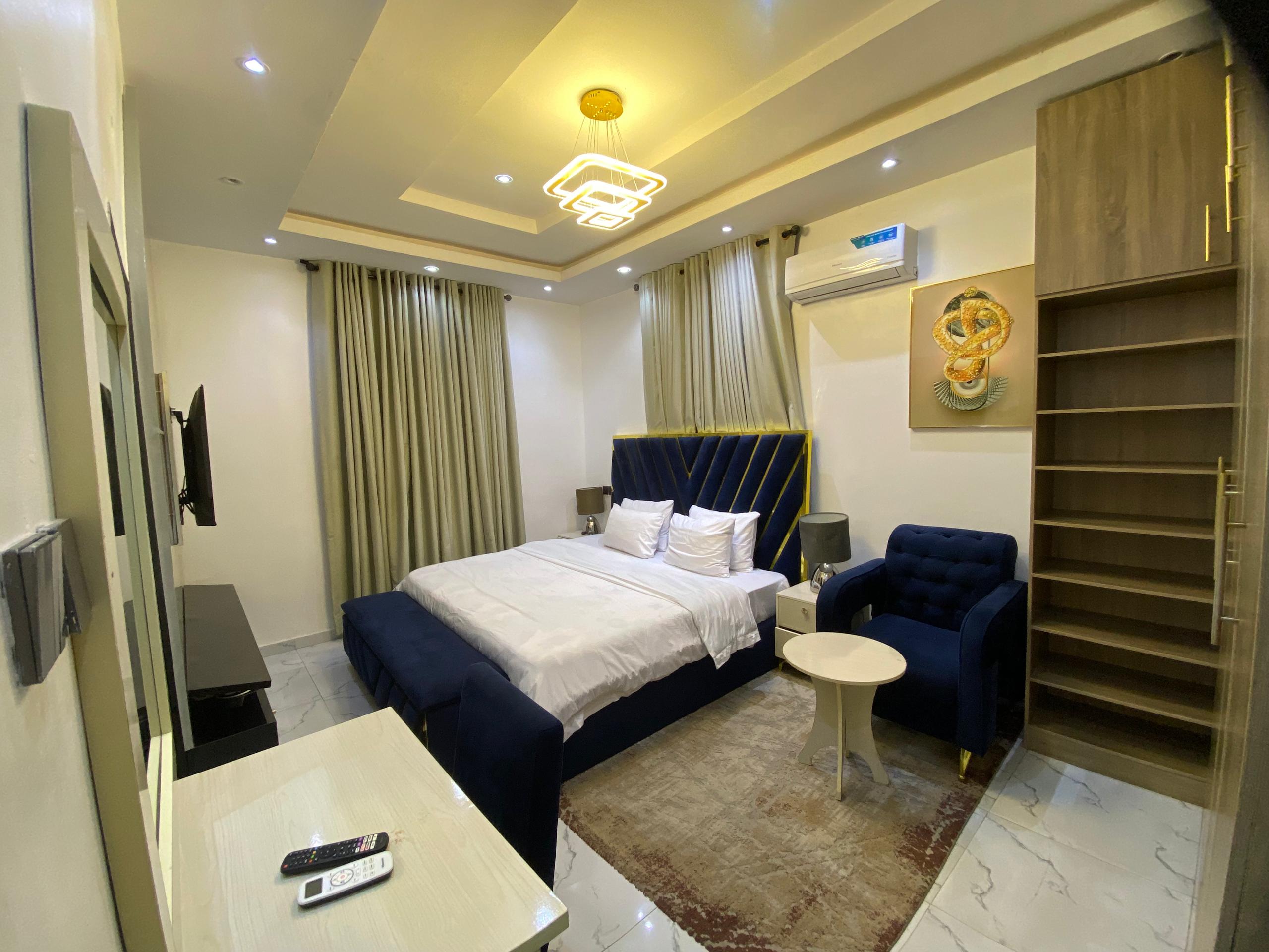 TENKINGS ROYAL COURT 3 BEDROOM APARTMENT IN IKEJA 5