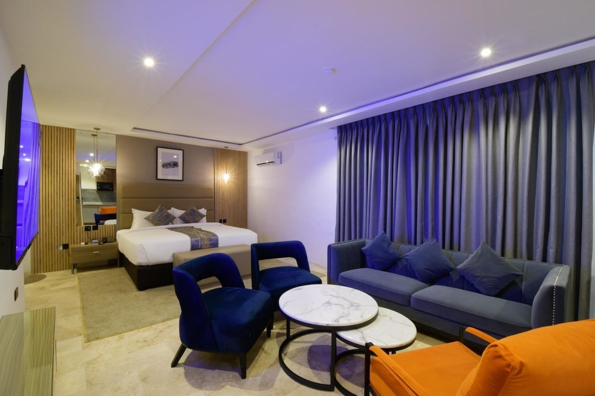 The Corniche Hotel (STUDIO APARTMENT) 3