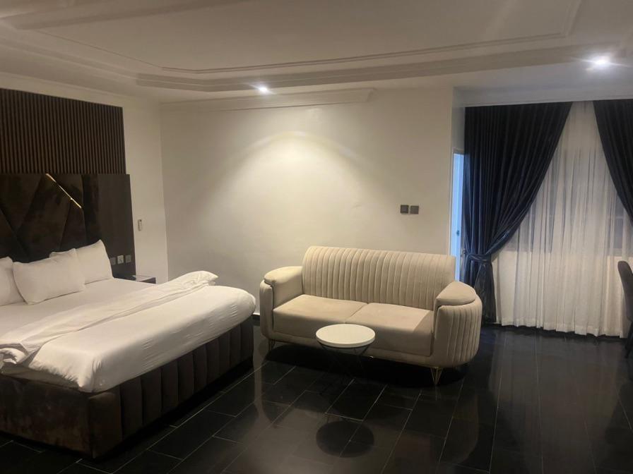 Pamoo Hotel- Executive  4