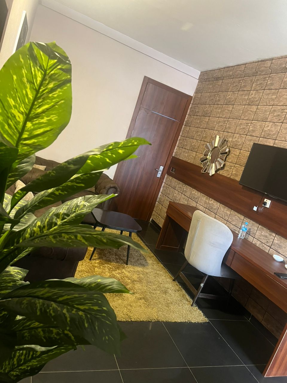 Hotel Helen Executive Suites 5