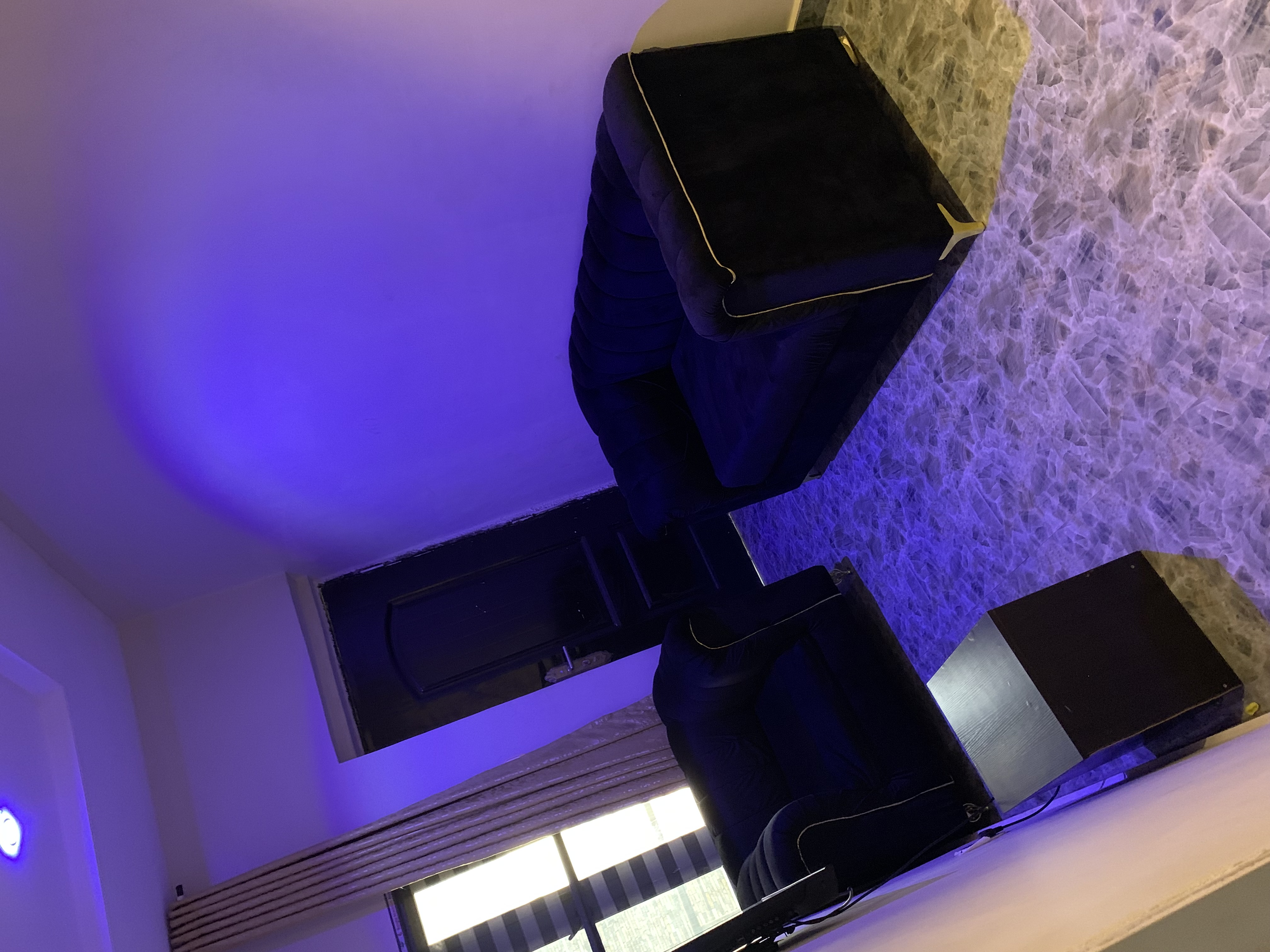 luxury yet affordable suite  4
