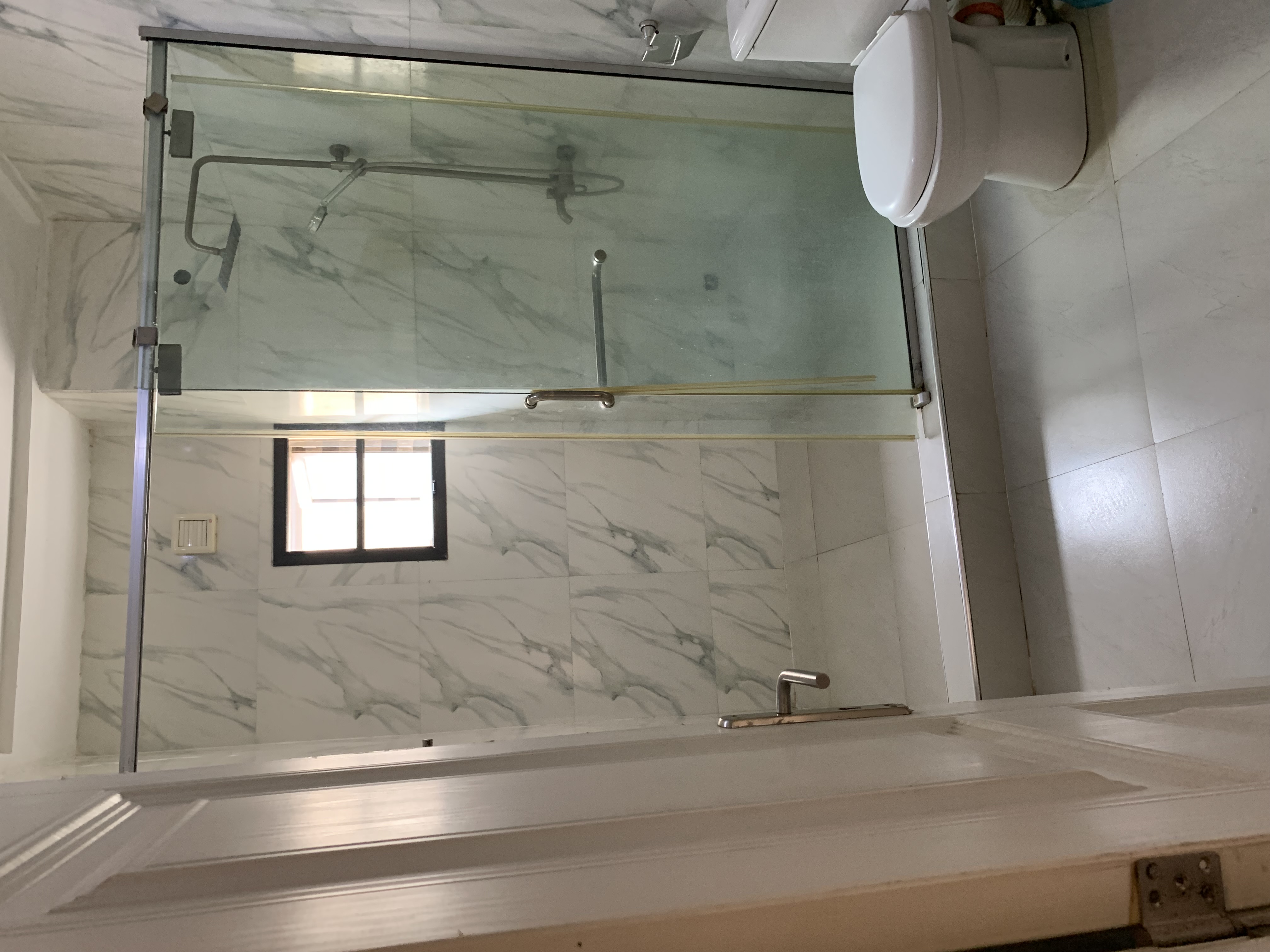 luxury yet affordable suite  5
