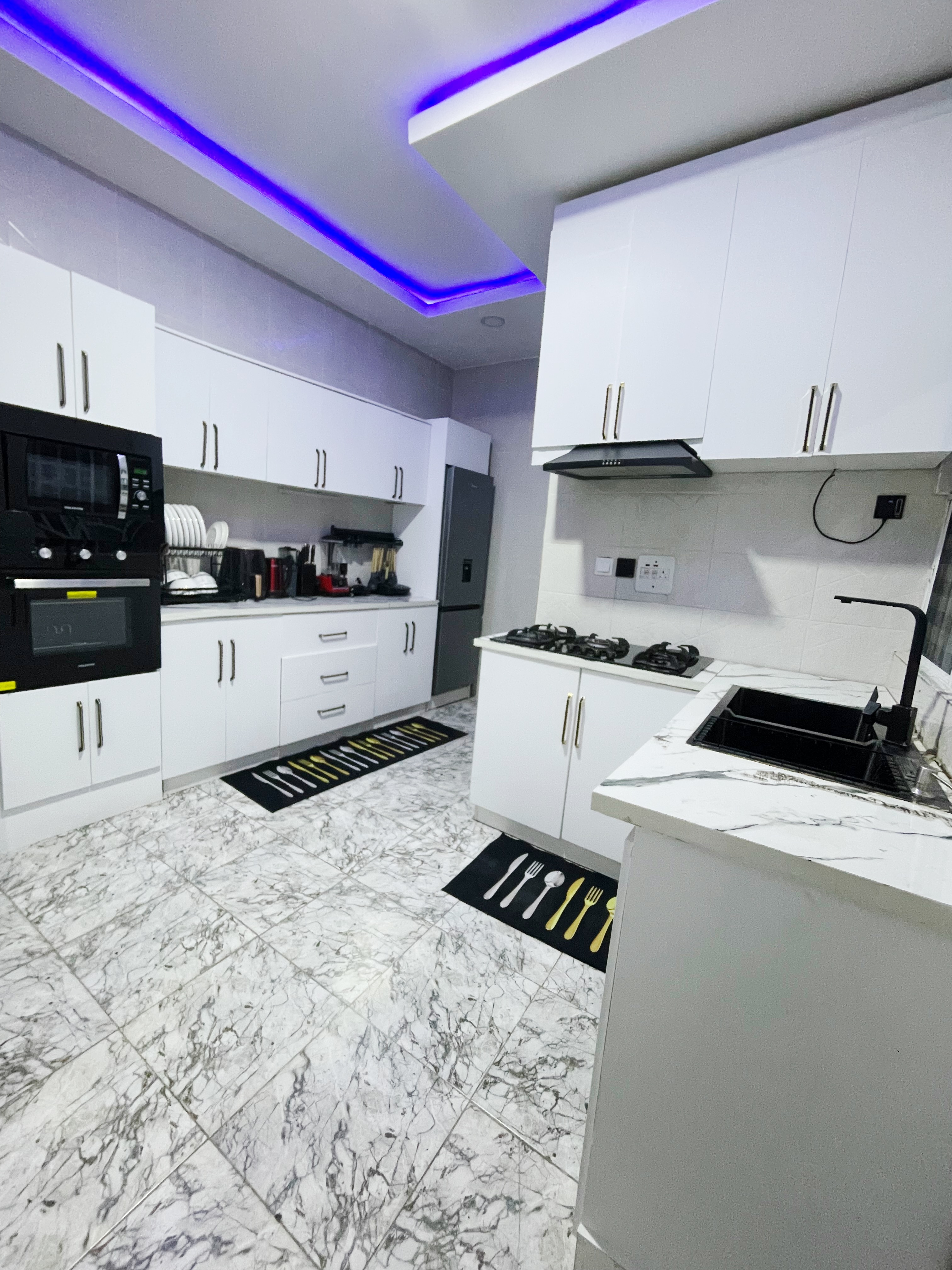 MAGS RESIDENCE. Cozy 1 Bedroom Apartment 3