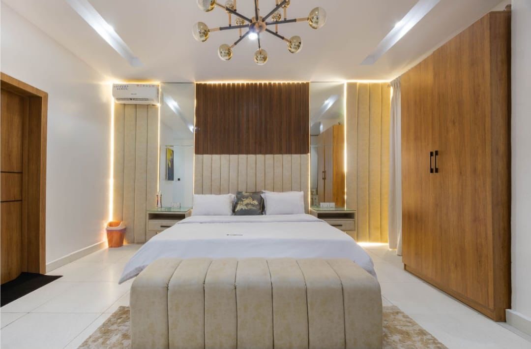 Rikky luxurious 2 bed apartment lekki 3