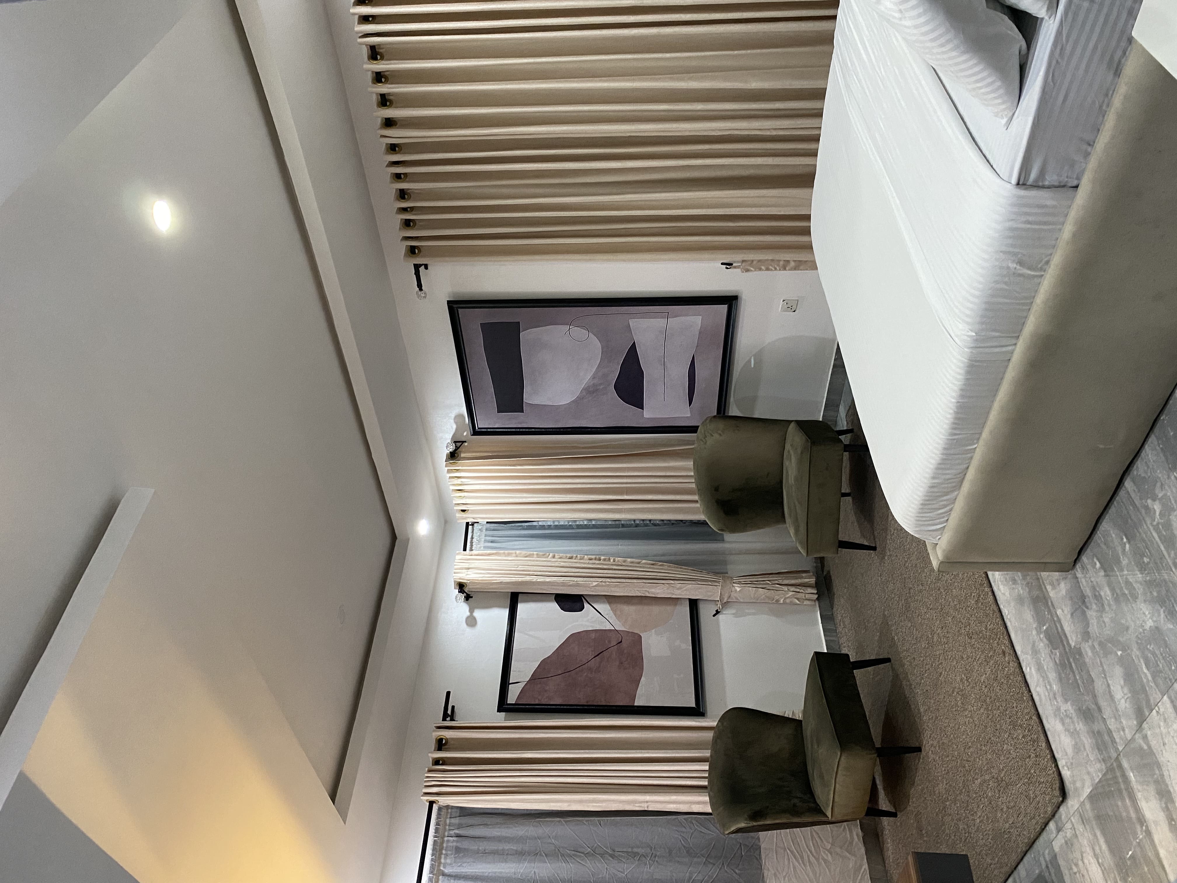 Vellore- Spacious Cozy 3bedroom Apartment in Ikoyi 4