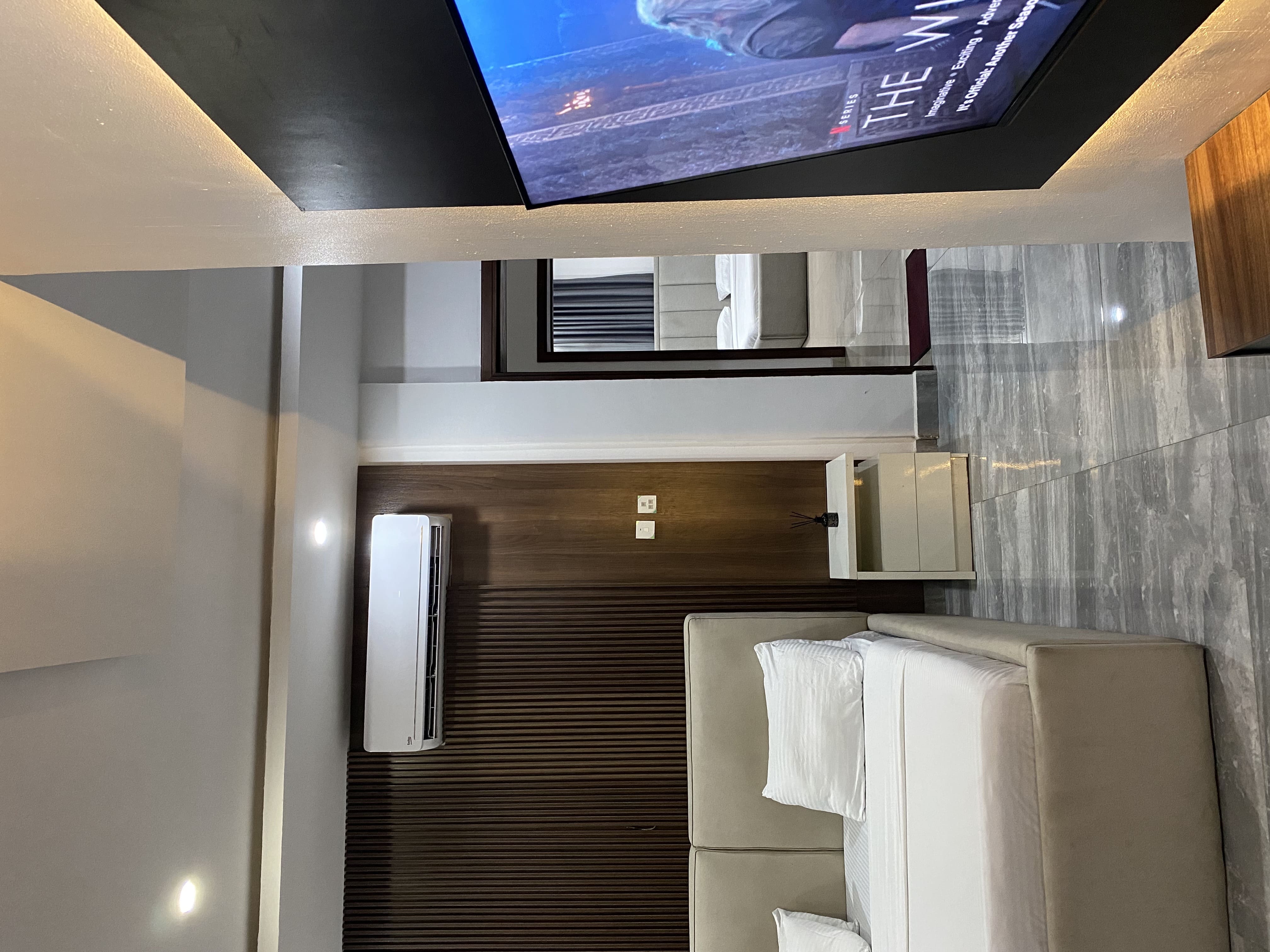 Vellore- Spacious Cozy 3bedroom Apartment in Ikoyi 5
