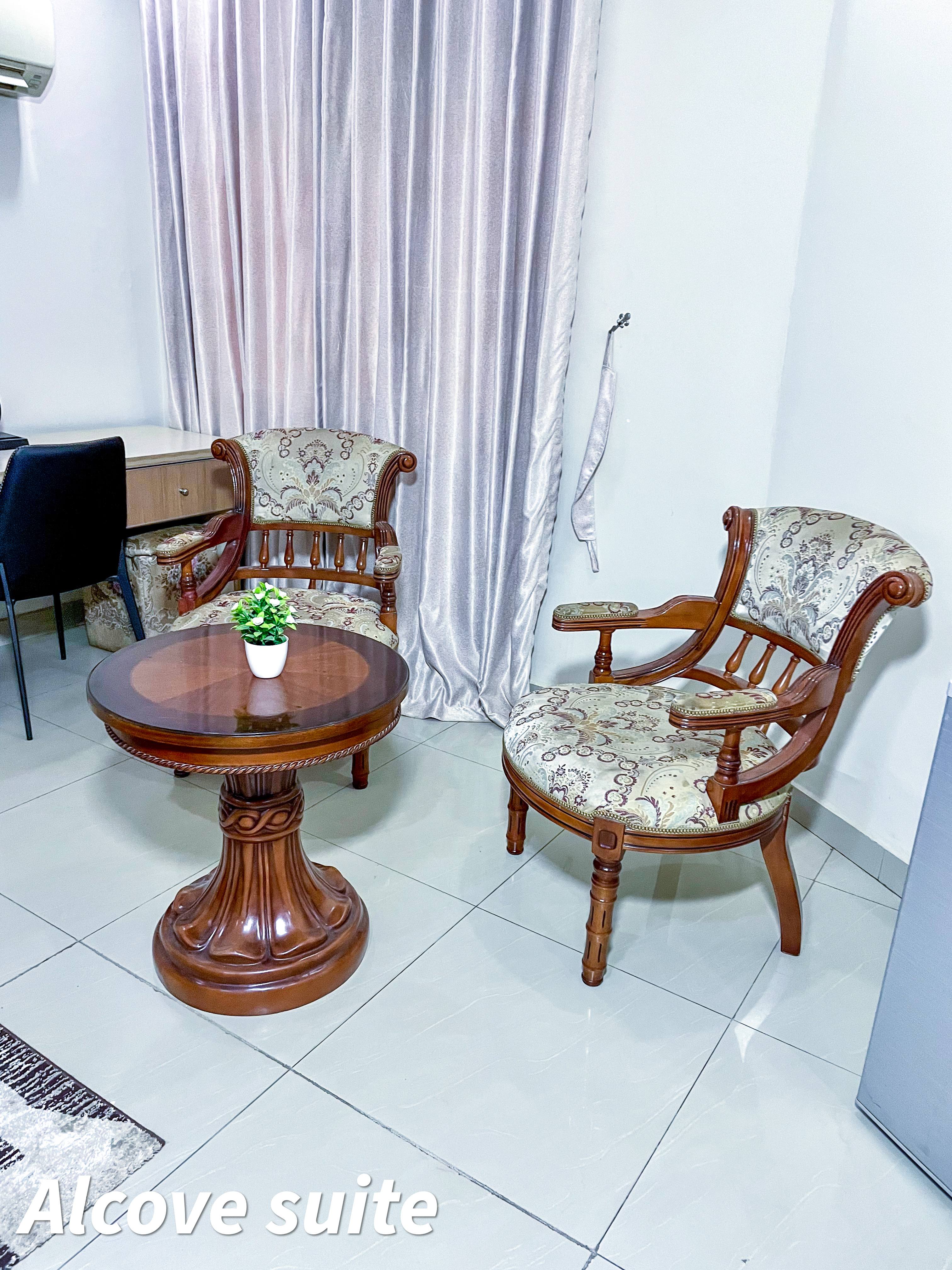 Alcov Suite at D'Franklin Apartments in Lifecamp, Abuja 4