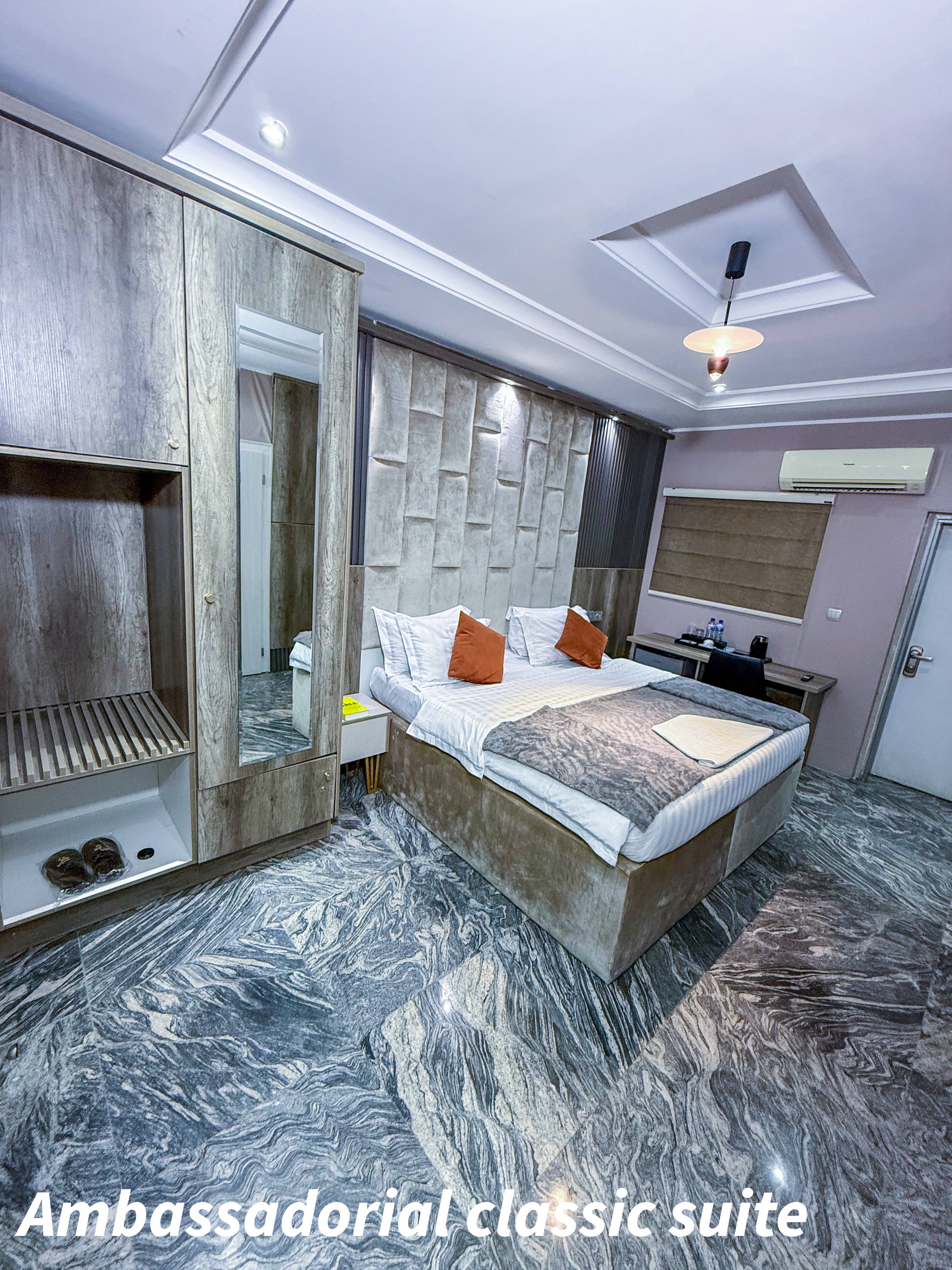 Ambassadorial Classic Suite at D'Franklin in Lifecamp, Abuja  4