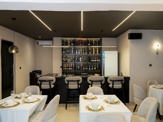 Birch Hill Hotel Residence 5
