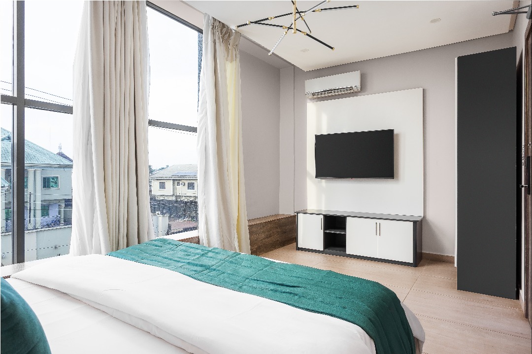 VERTUS HOTEL & SUITES 3
