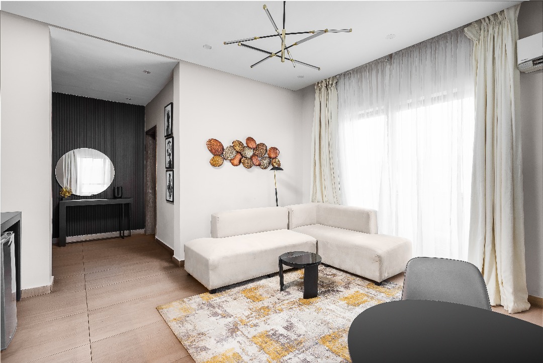 VERTUS HOTEL & SUITES 4