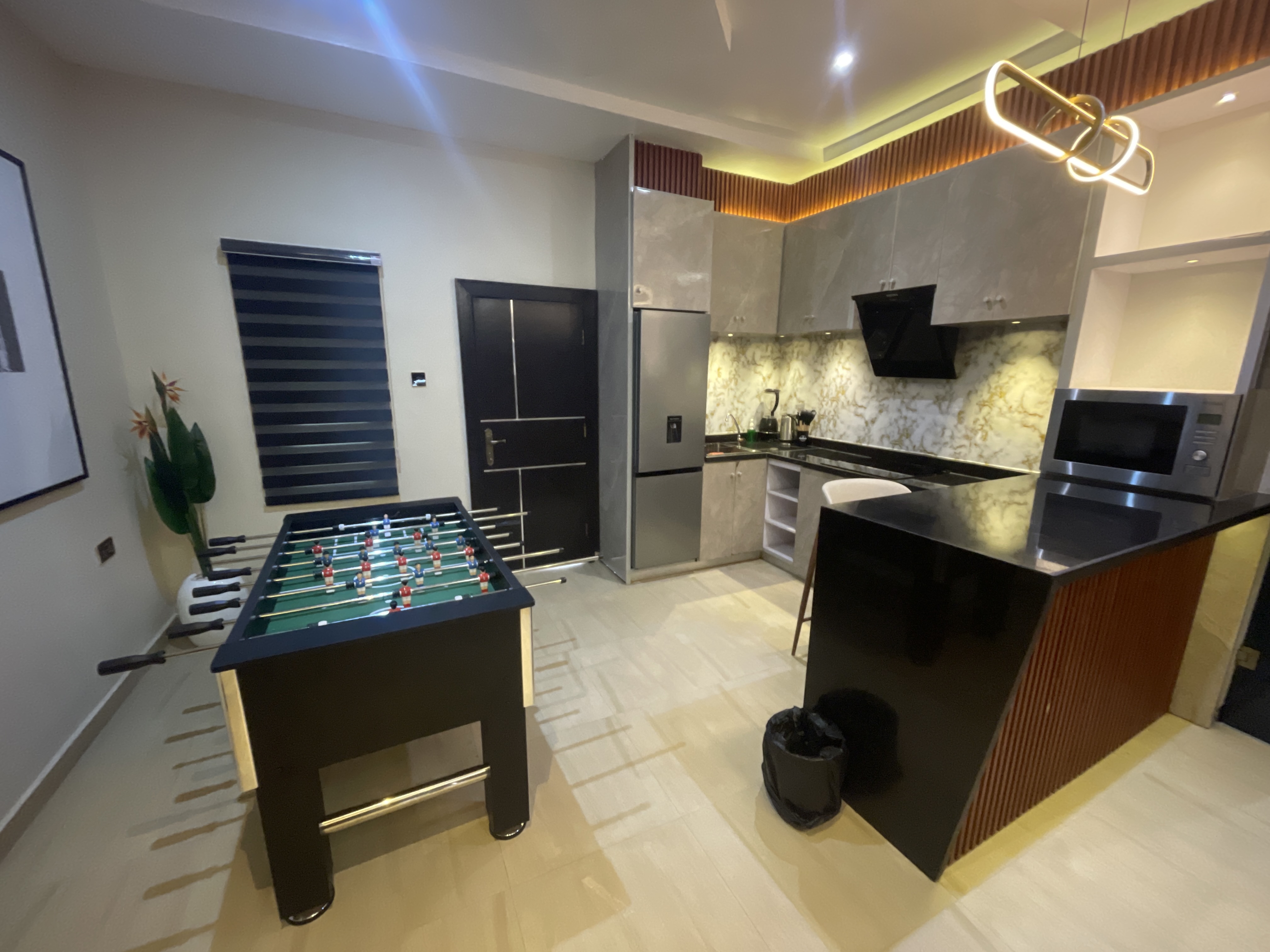 Jay’s Wood Hotel And Apartment  3