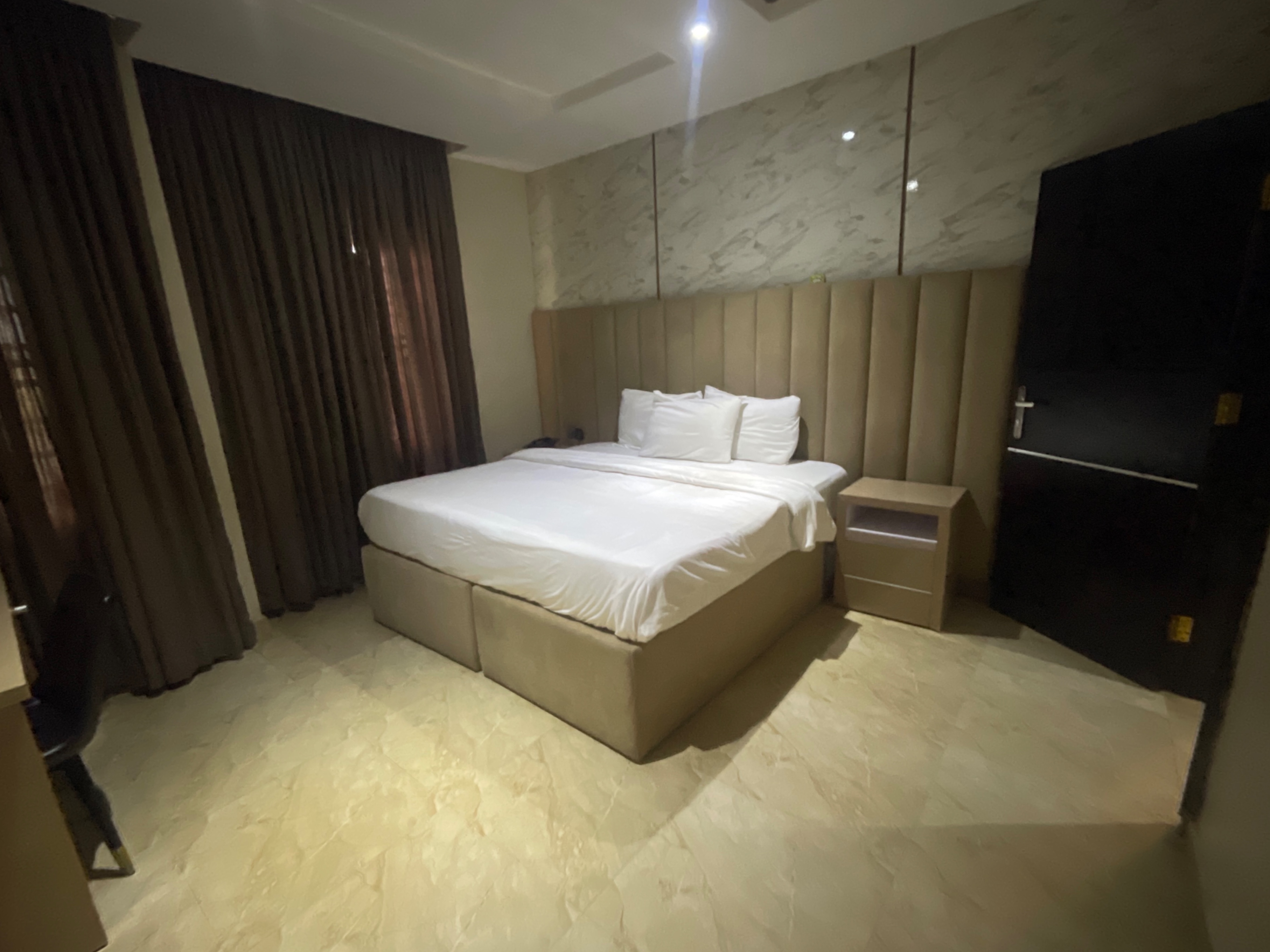 3 Bedroom Apartment 5