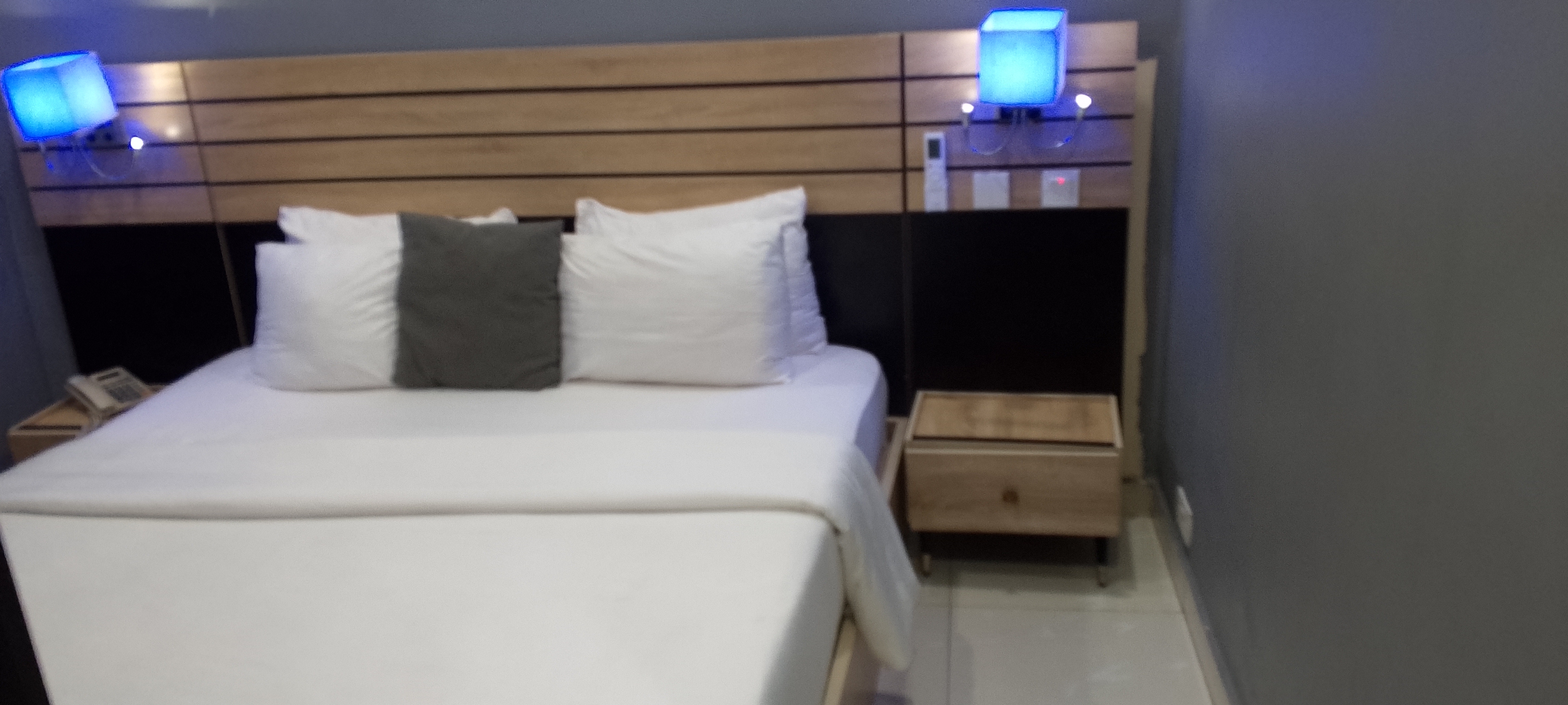 Studio Room