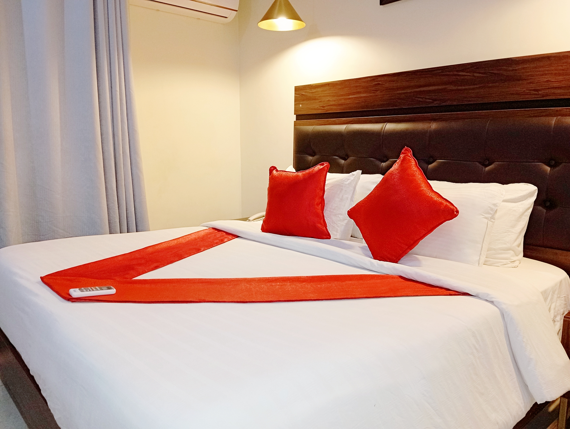 BON Hotel Platinum (JUNIOR SUITE) 2