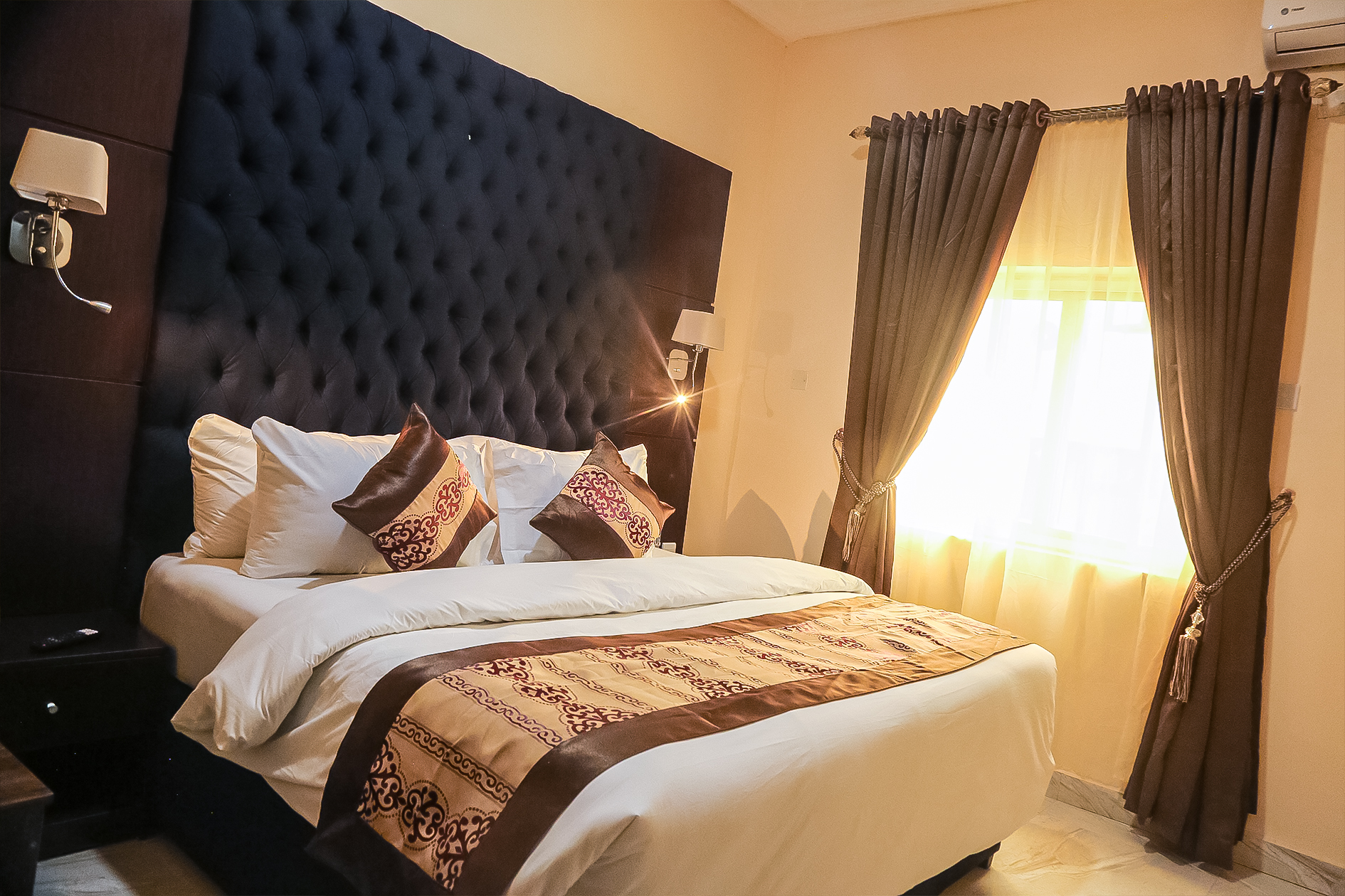 Radiance Premium (Standard Room) 2