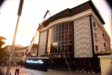 Karltz Continental Hotel, A Cozy and classy Standard Room in Asokoro
