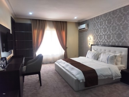 KARLTZ CONTINENTAL: VIP PRESIDENTIAL SUITE