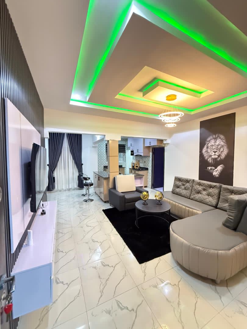 The Palms Luxe Apartment 5